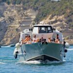 Mellem bøger og praktik: Er erhvervsuddannelser undervurderede?